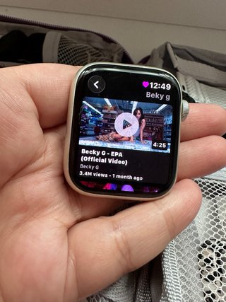 Apple Watch Series 8 GPS + Cellular
