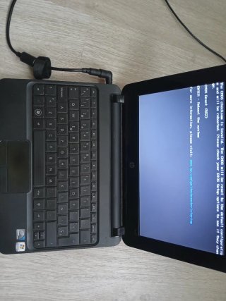 Mini portátil Acer azul