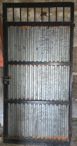 Puerta Metálica Garaje