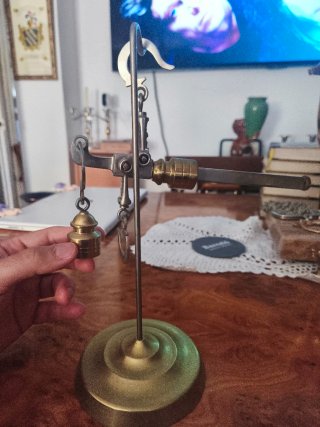 Antigua Balanza Romana Sobremesa Bronce Acero