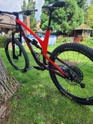 Bicicleta Canyon Spectral CF 7.0