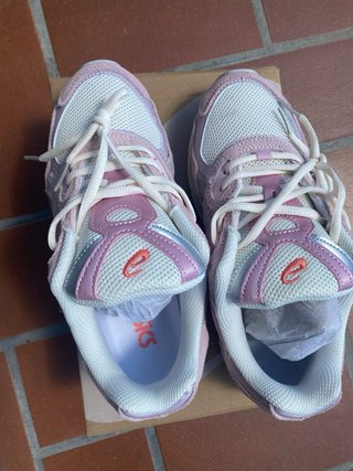 Scarpe Asics Rosa e Bianche