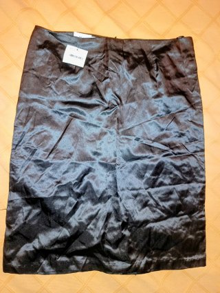 Falda de raso negra Blanco talla 38