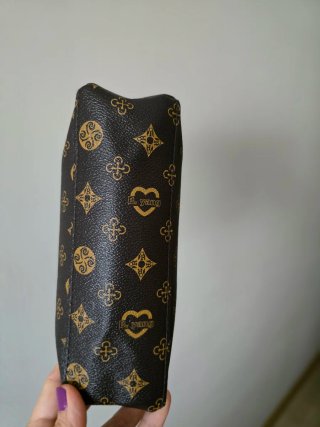 Bolso B. Yang Marrón y Dorado