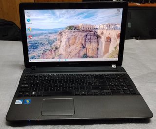 Packard Bell Portátil i5