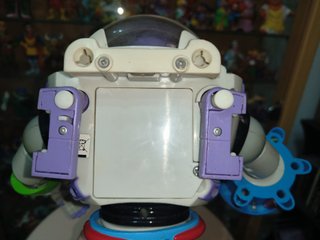 Figura con sonido Buzz Lightyear puño Lanzacohetes