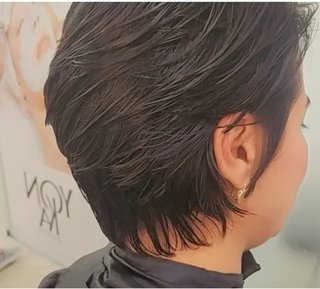 Peluquera, Esteticista y Manicurista en Barcelona