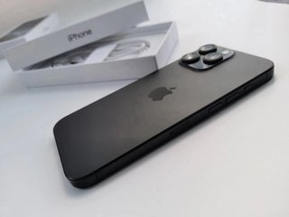 iPhone 16 Pro Max NUEVO Factura Apple Garant 2029