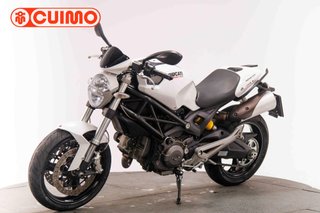 DUCATI MONSTER 696