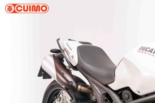 DUCATI MONSTER 696