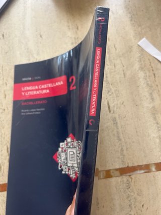 Lengua castellana y literatura, 2 Bachillerato