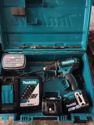 Atornillador MAKITA