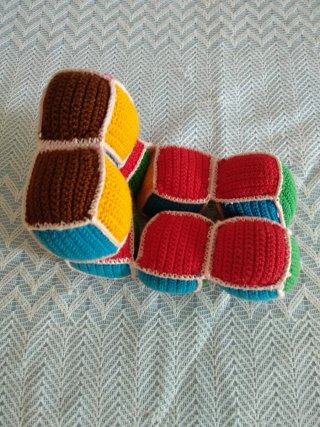 Cubo sensorial Montessori