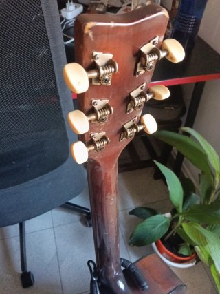 Guitarra Acústica Yamaha FG-400A