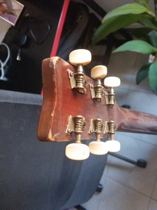 Guitarra Acústica Yamaha FG-400A
