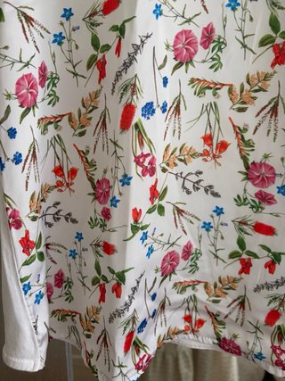 Camiseta Cortefiel Estampada Flores