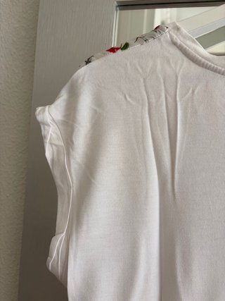 Camiseta Cortefiel Estampada Flores
