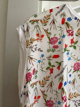 Camiseta Cortefiel Estampada Flores