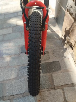 Bicicleta B-PRO infantil (20")