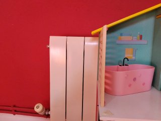 Casa de muñecas rosa y azul