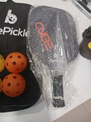 Set Pickleball BePickle 2 Palas + 4 Pelotas mochil