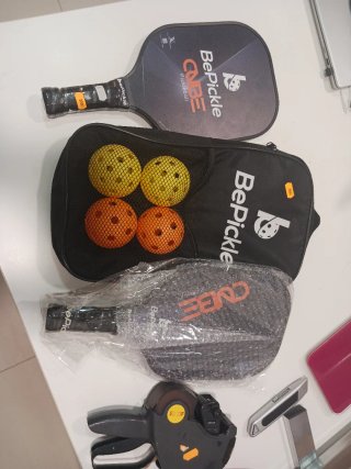 Set Pickleball BePickle 2 Palas + 4 Pelotas mochil