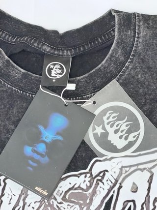 Hellstar Camiseta Negra con Estampado de Esqueleto