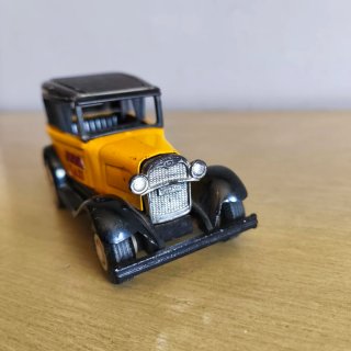 Coche juguete antiguo de lata Taxi Metal Tonka