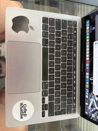 MacBook Pro 13 2020 16GB RAM 512GB SSD