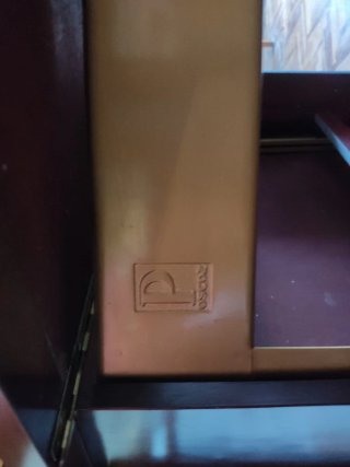 Mesa plegable alta calidad. Marca OSCOZ
