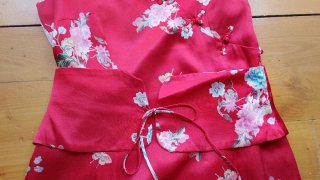 Vestido Lolita rojo estampado floral