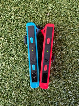 Nintendo Switch V2 + Accesorios
