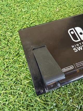 Nintendo Switch V2 + Accesorios