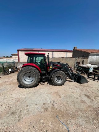 Tractor Case Farmall 95A con pala
