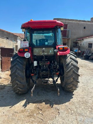 Tractor Case Farmall 95A con pala