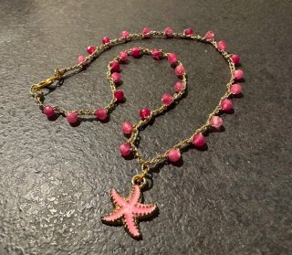 Collana con ciondolo a stella marina