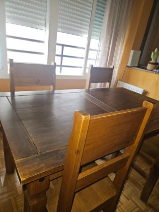 URGE Mesa de comedor de madera con 4 sillas