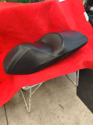 Asiento Kymco Super dink 125/300