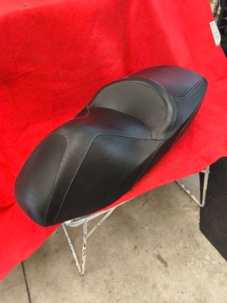 Asiento Kymco Super dink 125/300