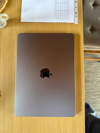 MacBook M2 256 GB Gris Espacial