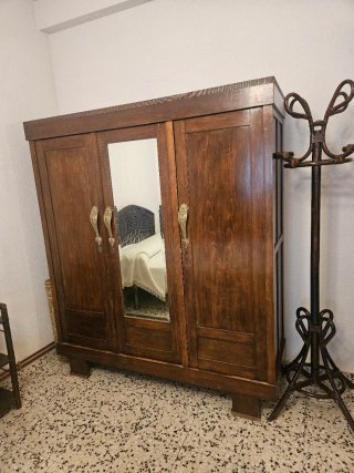 Muebles de piso antiguo urge