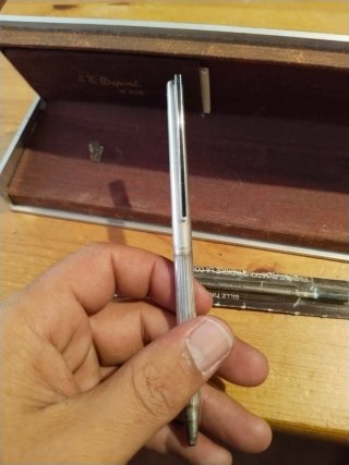 Bolígrafo S.T. Dupont