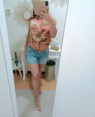 Camicia donna fantasia fiori mezza manica