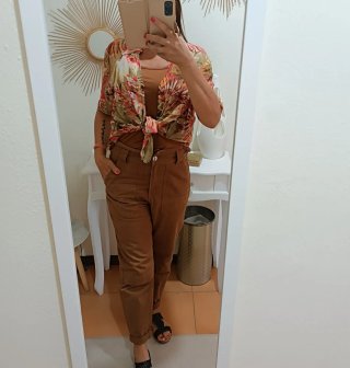 Camicia donna fantasia fiori mezza manica