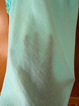 Vestido playero turquesa con volantes