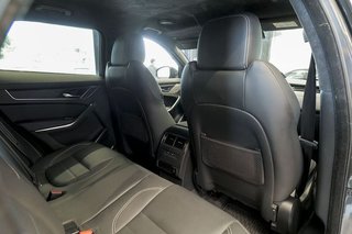 Jaguar F-Pace   2.0 I4 PHEV 404PS AWD Auto RDynamic SE