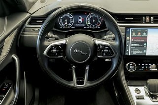 Jaguar F-Pace   2.0 I4 PHEV 404PS AWD Auto RDynamic SE