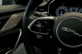 Jaguar F-Pace   2.0 I4 PHEV 404PS AWD Auto RDynamic SE