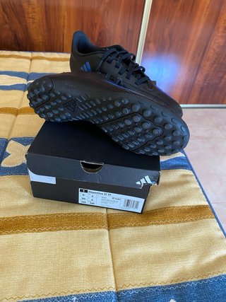 Zapatillas Adidas Futbol.
