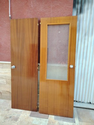 Puertas de madera con cristal